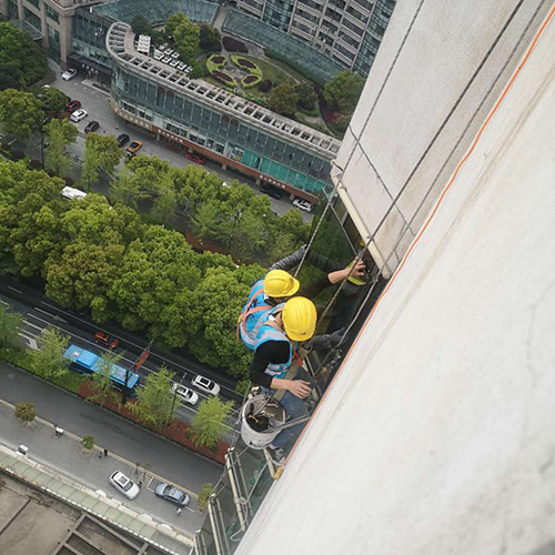 杭州市华顺大厦拆玻璃